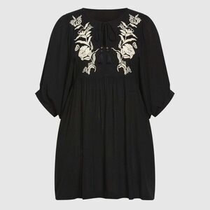 Aveology Arla Embroidered Tunic Size 26 28